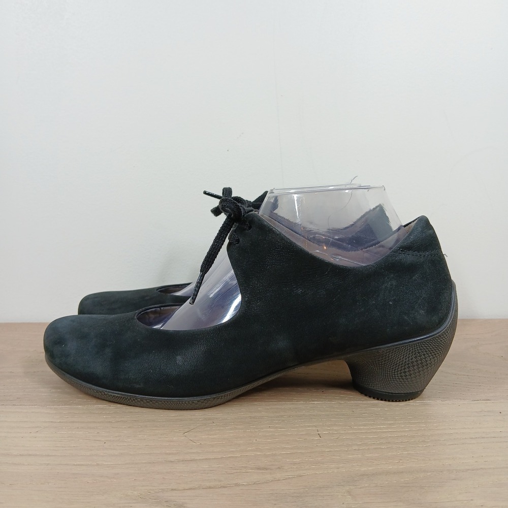 ECCO Pumps Women's 8 Black Suede Mary Jane Tie Low Heel Comfort Shoes Front Bow